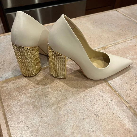 Michael Kors Maxine Cream Heels with Gold Block Heel - Picture 3 of 5